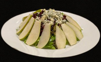 Pear salad with cranberry and bleu cheese